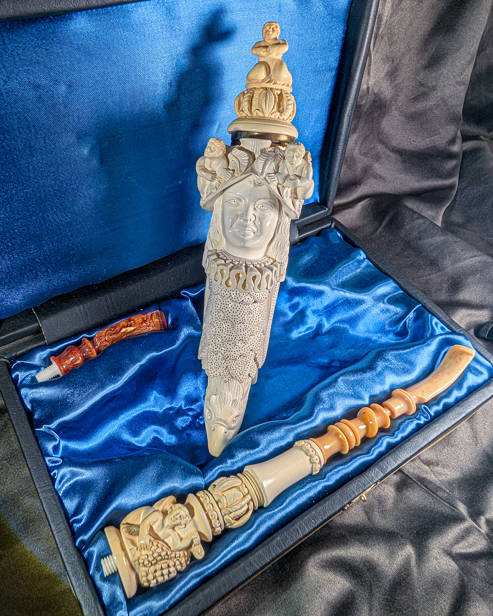 grosse Meerschaumpfiefe - Kopf und Adler